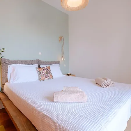 Daire Chic & Cozy Vibrant Flat Hanya